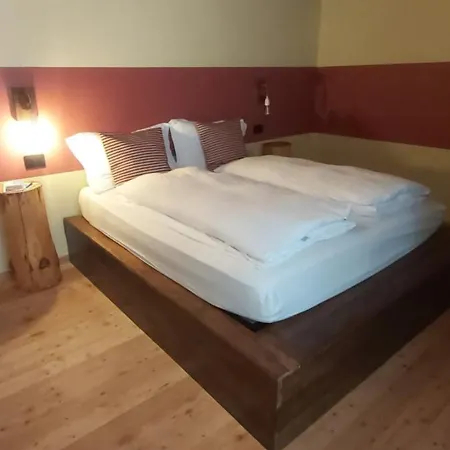 Casa Ludizzo Villa Bovegno Room photo